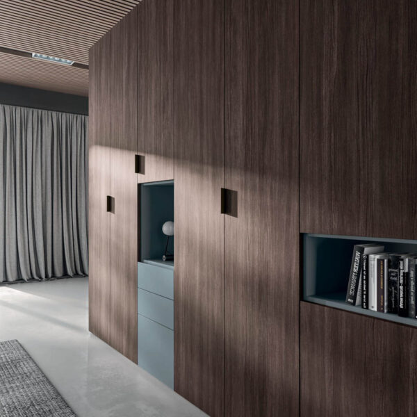 Armadio battente anta riga 4 orme 1100x1294